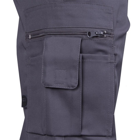 KOMBINEZON OCHRONNY OVERTER, KIESZENIE NA WKŁADKI NAKOLANNIKOWE CZERWONY