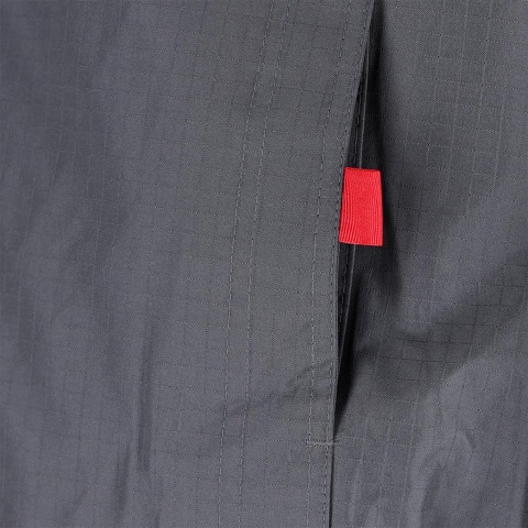 KURTKA OCHRONNA OCIEPLANA BSW 2W1 POLAR, ODPINANY KAPTUR I RĘKAWY, BEZRĘKAWNIK SZARO-CZARNO-CZERWONA