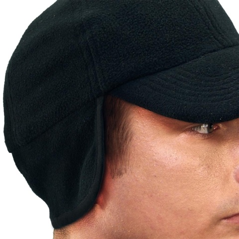 CZAPKA OCIEPLANA OCHRONNA POLAR POLAR Z DASZKIEM USZY CZARNA