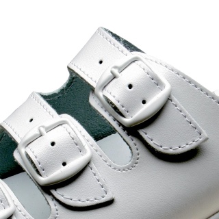 BUTY ZAWODOWE KLA3PASWK KLAPKI PROFILAKTYCZNE DAMSKIE BIAŁE, LEKKA, ANTYPOŚLIZGOWA PODESZWA