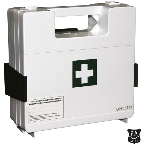 APTECZKA PIERWSZEJ POMOCY 8% VAT AZR