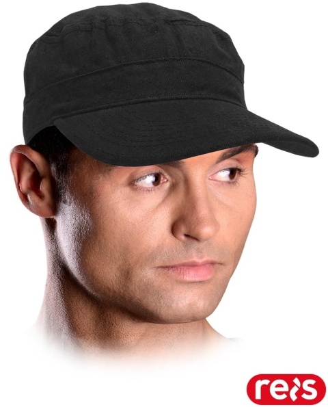 CZAPKA OCHRONNA Z DASZKIEM POP, OTWORY WENTYLACYJNE CZARNA